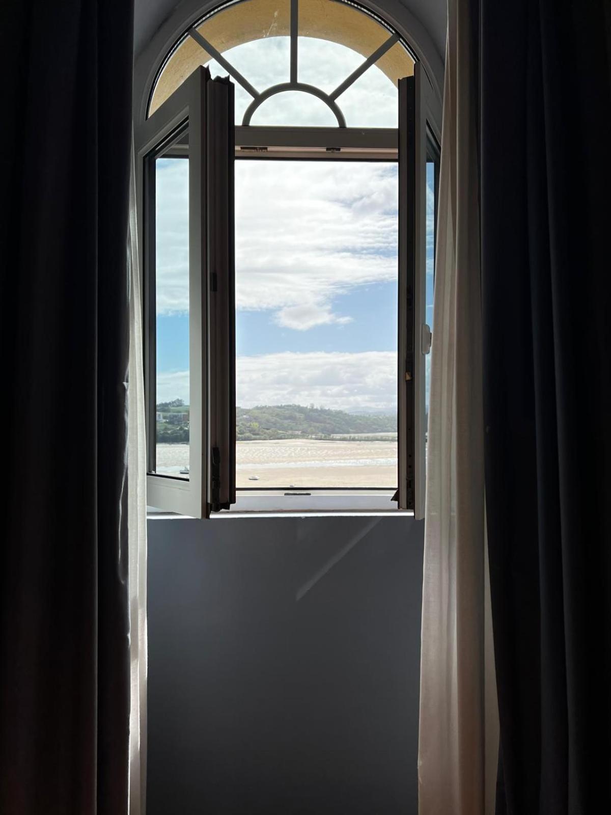 Hotel Faro de San Vicente San Vicente De La Barquera Buitenkant foto
